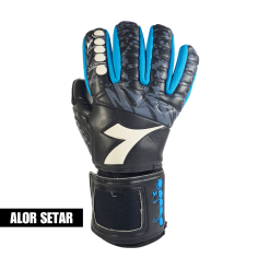 Diadora GK Glove Black/White - Size 9